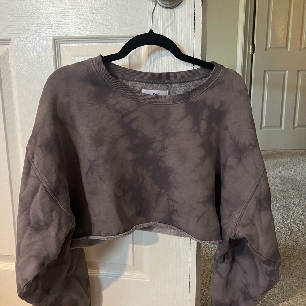 TNA Aritzia Women’s Sweatshirt Size 3 Tie Die Cropped Sweatshirt
